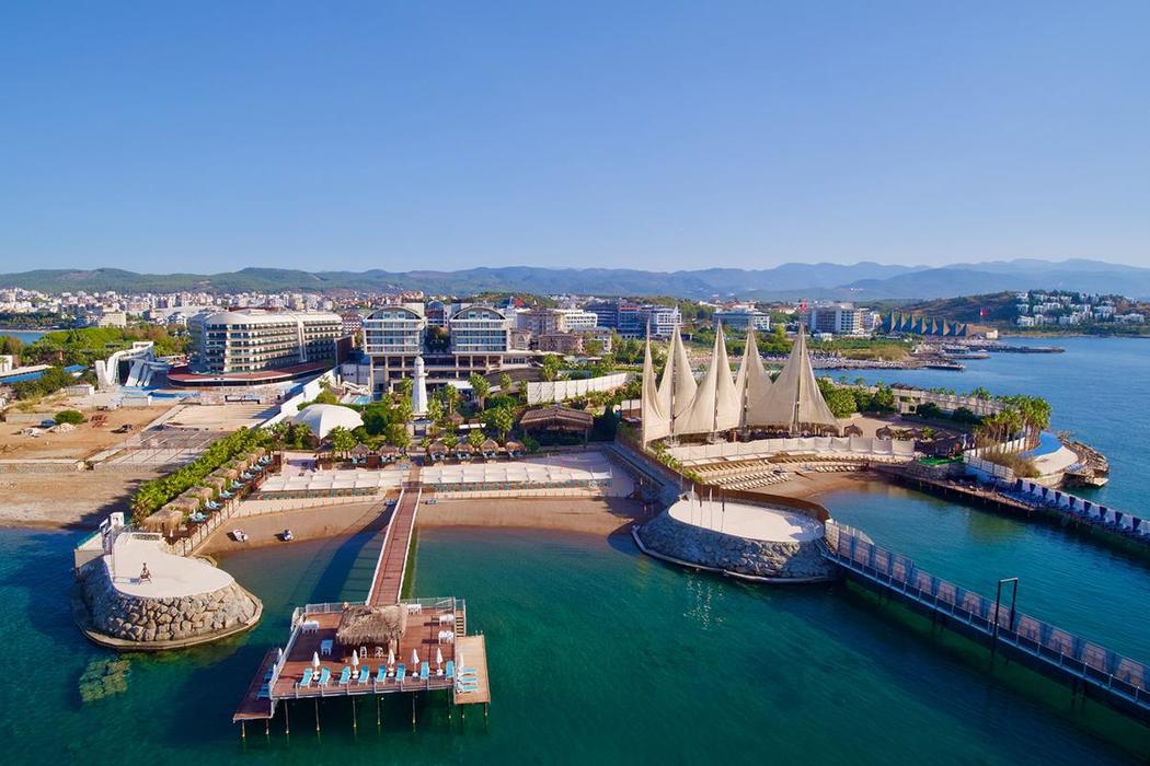 Adenya Hotel Resort Spa